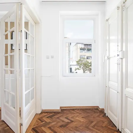 85M Large, Bright And Cozy Bona Apartment Белград Экстерьер фото